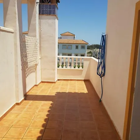 Precioso Adosado A 100 Metros Del Mar En Vera-playa!