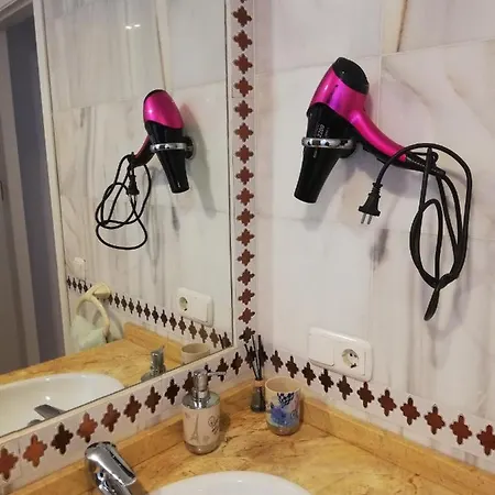 Precioso Adosado A 100 Metros Del Mar En Vera-playa! *